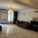 خریدار آپارتمان ۱۰۰متری